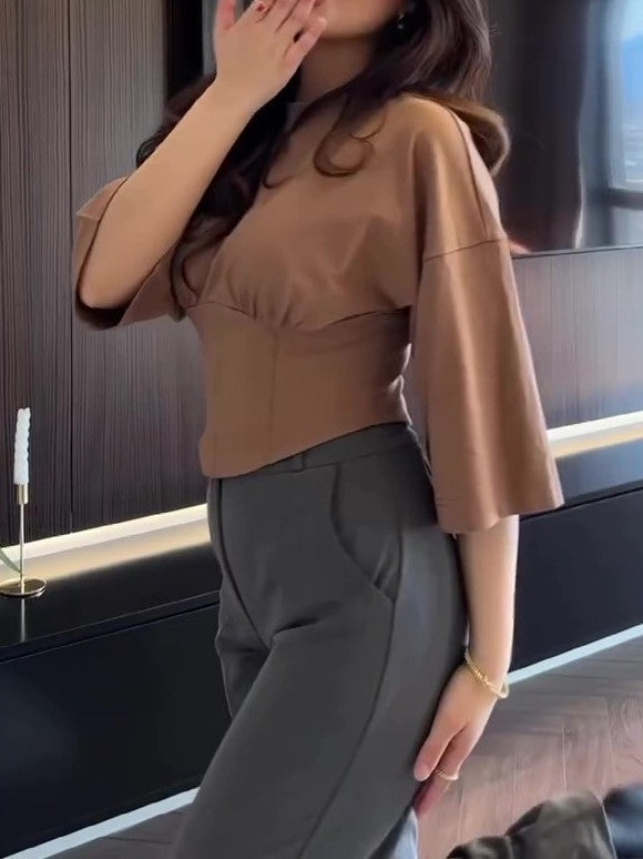 Alina Cropped Casual Tee