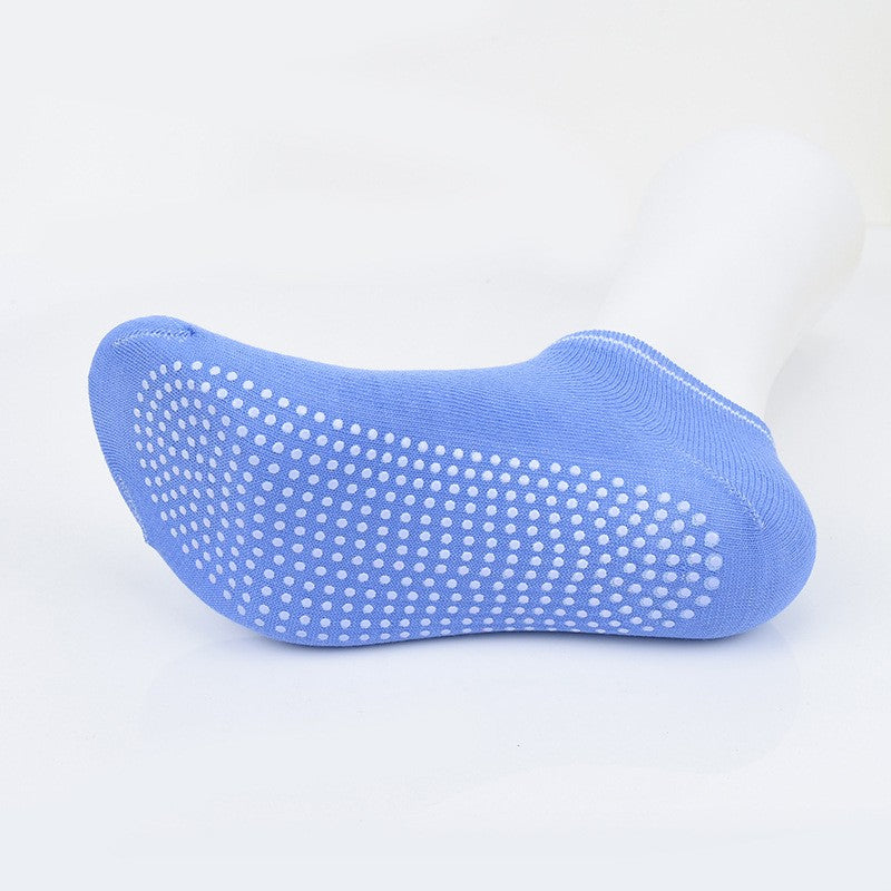 Avelyn Non-Slip Yoga Socks