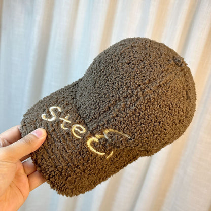 Maren Lambswool Baseball Cap